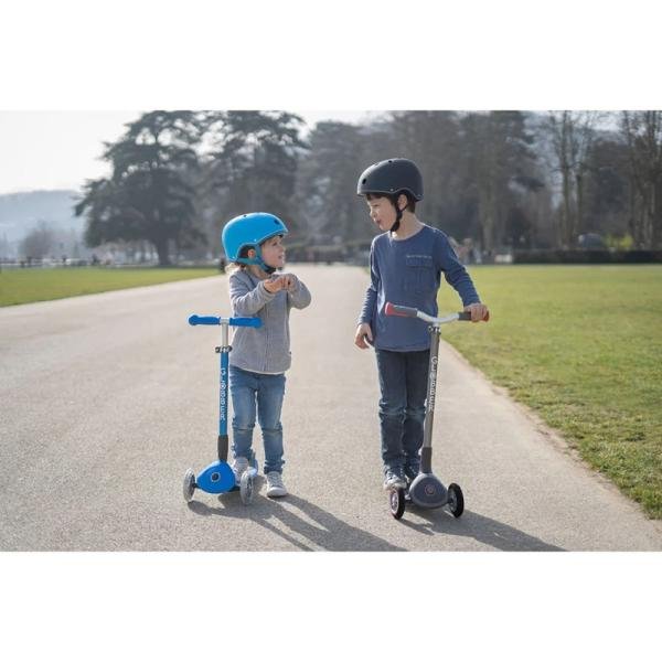 GLOBBER MASTER LIGHTS SCOOTER - NAVY BLUE - 662-100