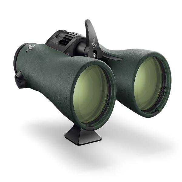 SWAROVSKI NL Pure 14x52 Binocular - Green, Good field of view of 93 m/1,000 m (102 yds/1,094 yds)