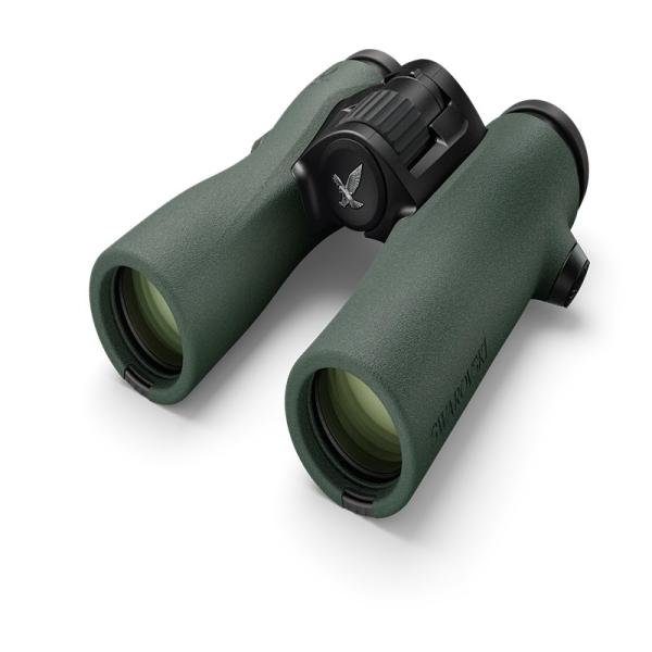 SWAROVSKI NL Pure 10X32 Binocular - Green, 132 m (144.4 yds) field of view at a distance of 1,000 m (1,093.6 yds).
