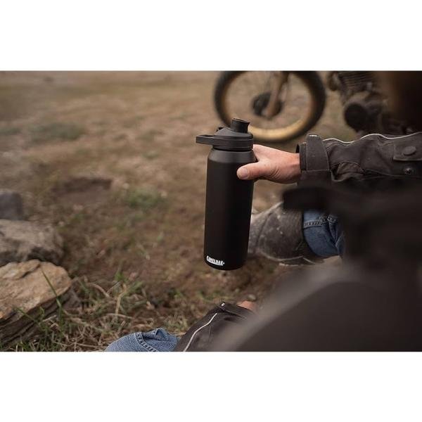 Camelbak Chute Mag SST Vacuum Insulated 32oz, Black 1516004001