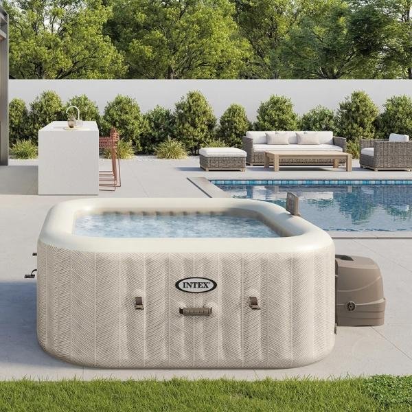 INTEX 4-PERSON CHEVRON DELUXE SQUARE BUBBLE SPA SET, (220-240 Volt), Age 6+ - 28446