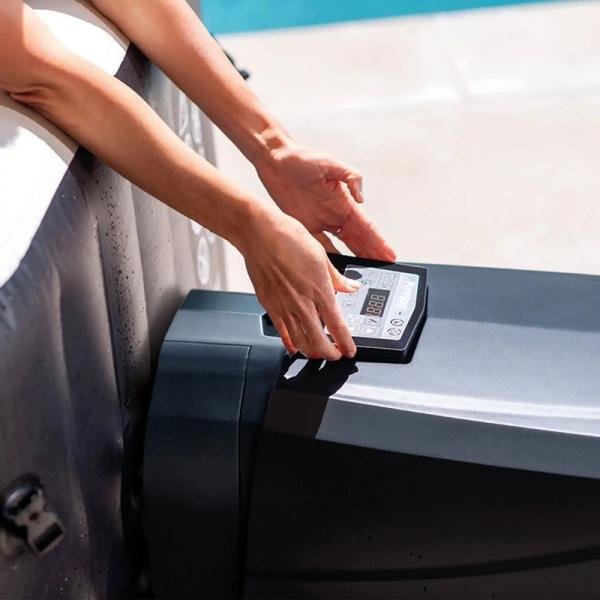 INTEX 6-PERSON ONYX BLACK OCTAGON COMBO SPA SET, (220-240 Volt), Age 6+ - 28462