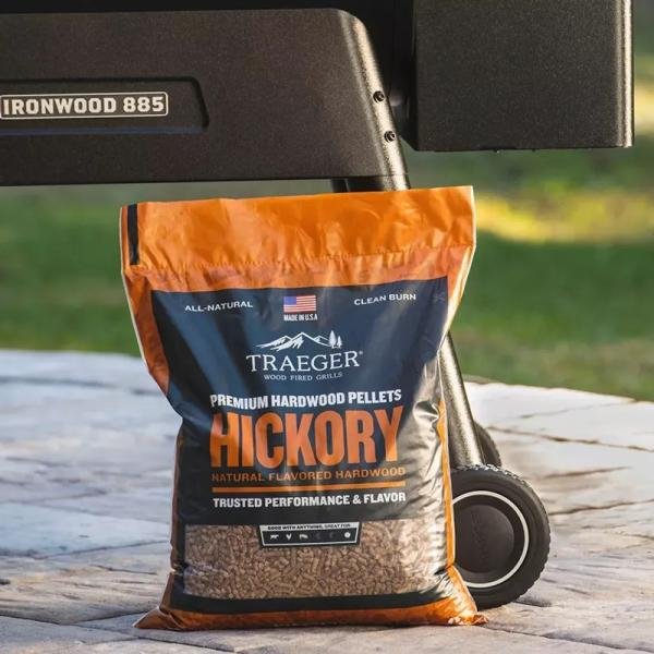 TRAEGER HICKORY PELLETS - 9 KG BAG - PEL342