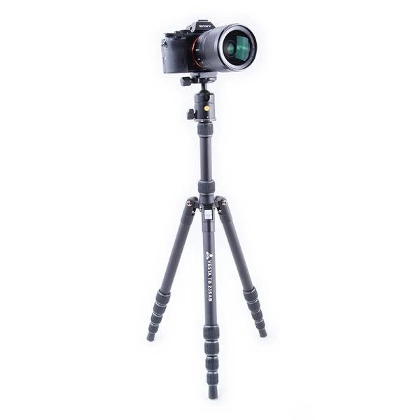 Vanguard VESTA TB 235AB ALUMINUM TRIPOD WITH T-51 BALL HEAD
