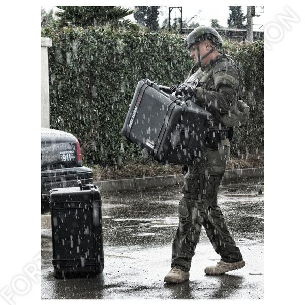 Pelican 1507AirNF,WL/NF,PB,BLACK - 015070-0011-110