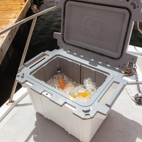 Pelican IM 50QT ELITE COOLER WHT/GRY - 50Q-1-WHTGRY