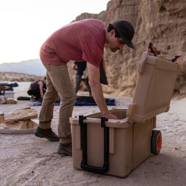 Pelican RC 65QW ELITE COOLER TAN - 65QW-2-TAN