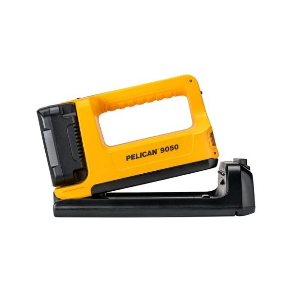 Pelican 9050,LI-ION/AA SPOT+FLOOD LANTERN,YW - 090500-0000-245