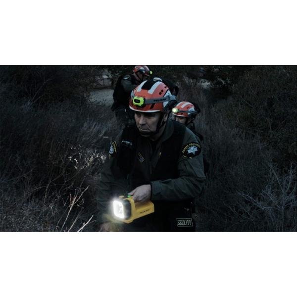 Pelican 9050,LI-ION/AA SPOT+FLOOD LANTERN,YW - 090500-0000-245