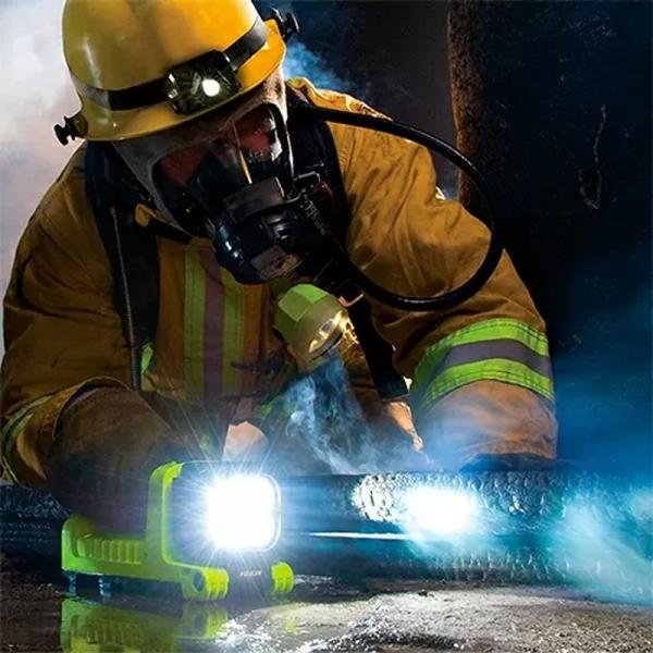 Pelican 9410L,LED,LI-ION,GEN 2,110v,BLK - 9410-022-110