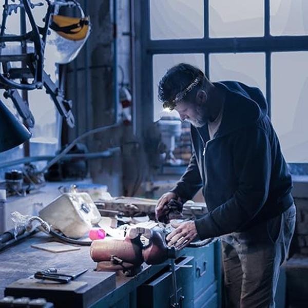 Pelican 2620,3LED,3AAA,HDLAMP-ENERGIZER BAT,BK - 2620-030-110