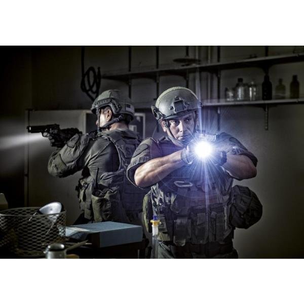 Pelican 2460,STLH-LED,220v,2RIBS+4IND BATT,YW - 024600-0001-245-IN