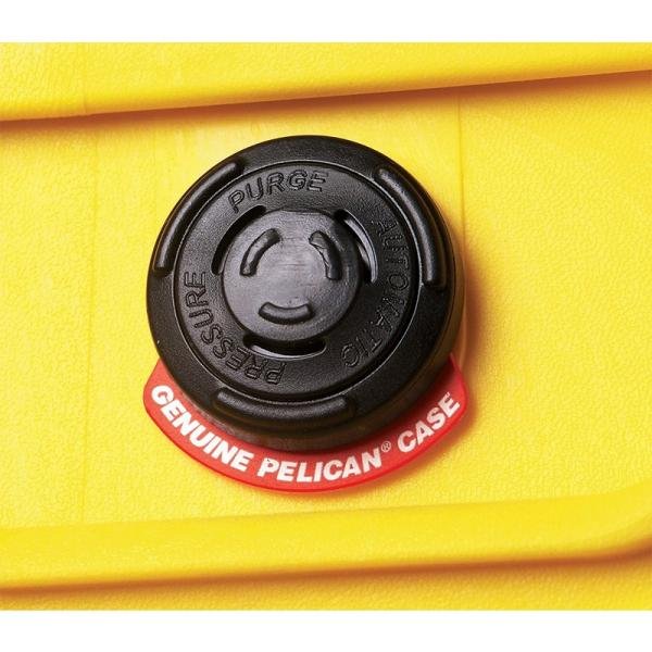 Pelican 1300,WL/WF,YELLOW - 1300-000-240
