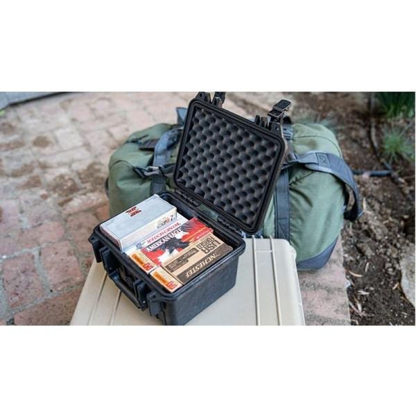 Pelican 1300NF,WL/NF,BLACK - 1300-001-110