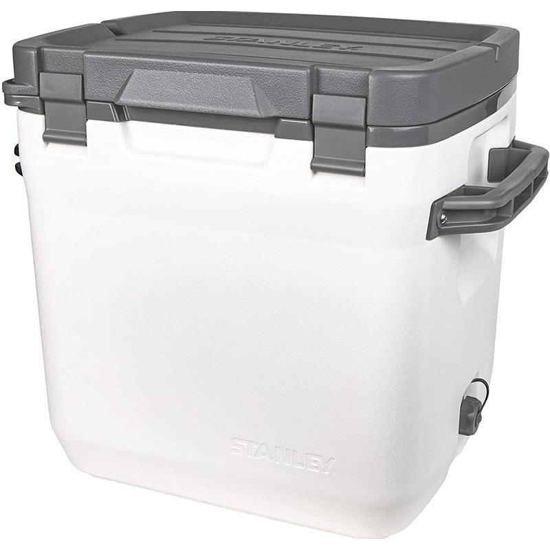 Stanley Cooler 28L / 30QT Polar White - 10-01936-039