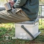 Stanley Cooler 28L / 30QT Polar White - 10-01936-039