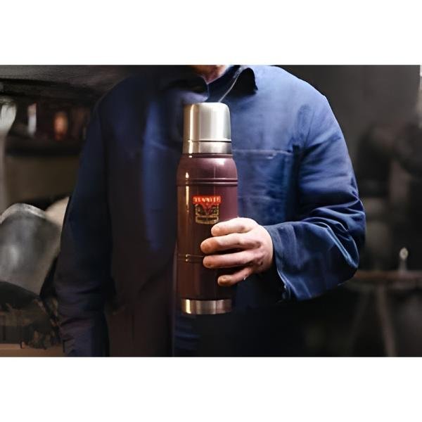 Stanley Milestones Flask 1L / 1.1QT Btl 1940 Garnet Gloss - 10-10987-006