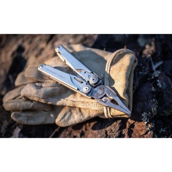 Leatherman Surge®- (Premium Sheath)- Peg - 830167