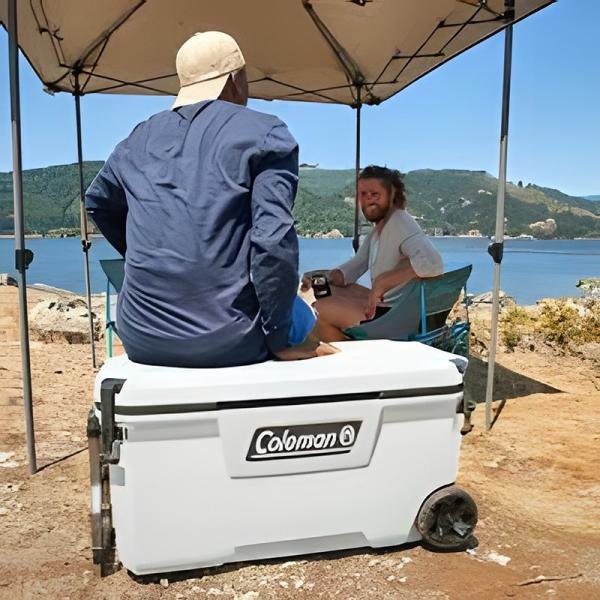 Coleman Cooler 100Qt Marine Wheeled - COL2000037402